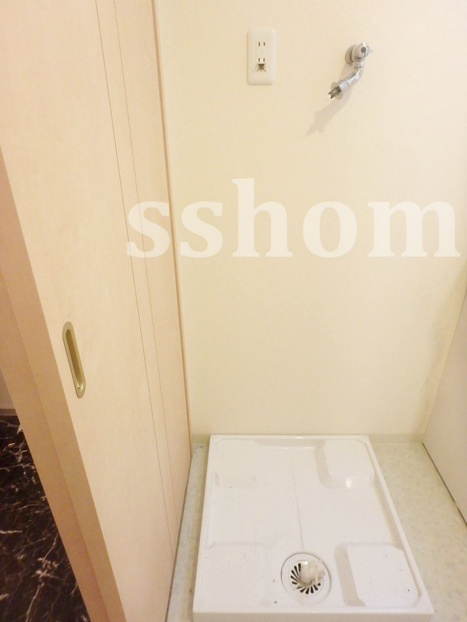 設備 室内洗濯機置場 写真17