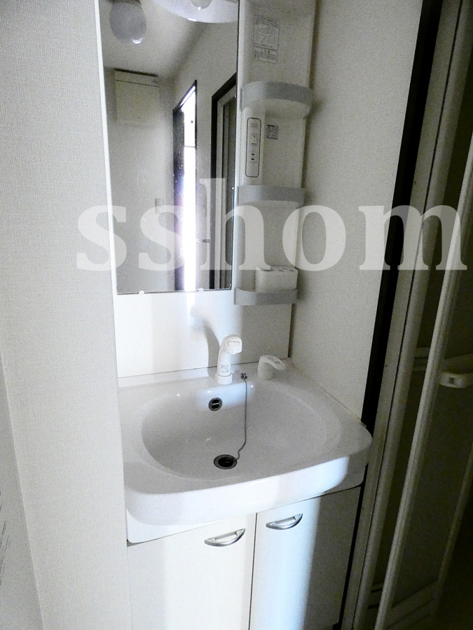 洗面所 シャンプードレッサー 写真9