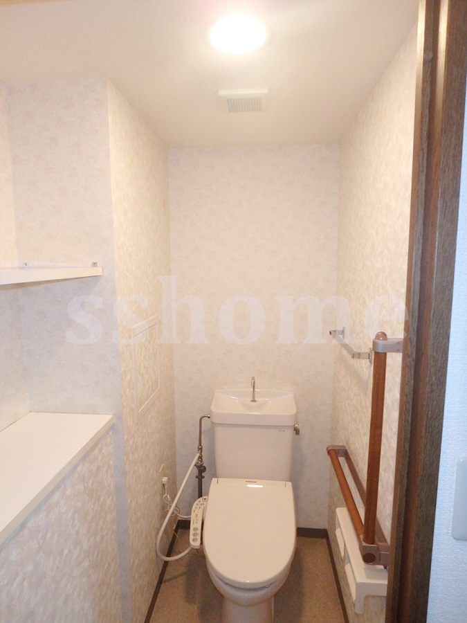 トイレ 温水洗浄便座☆ 写真8