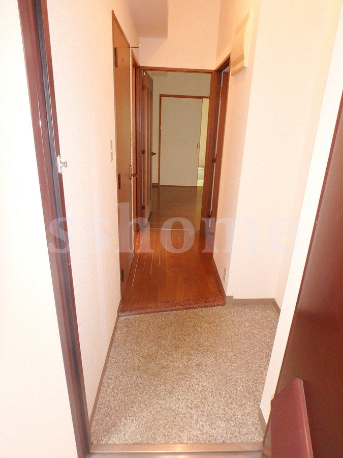 玄関 段差が小さい☆ 写真12