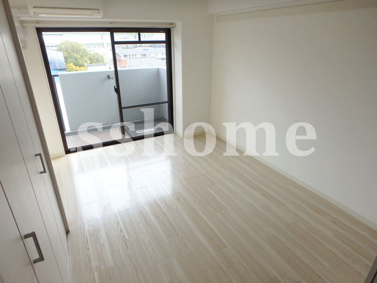 内装 フローリング☆ 写真14