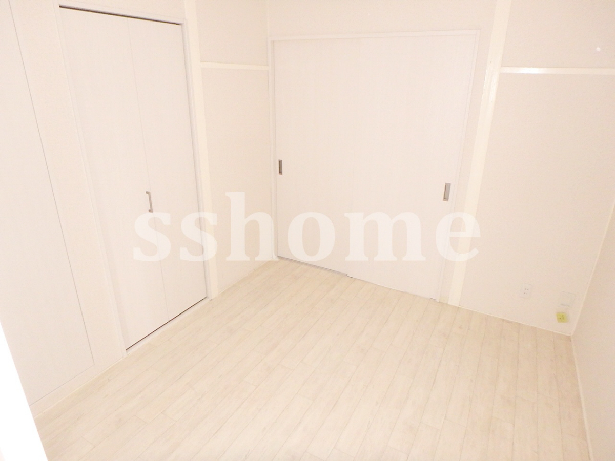 内装 陽当たり良好ですよ☆ 写真14