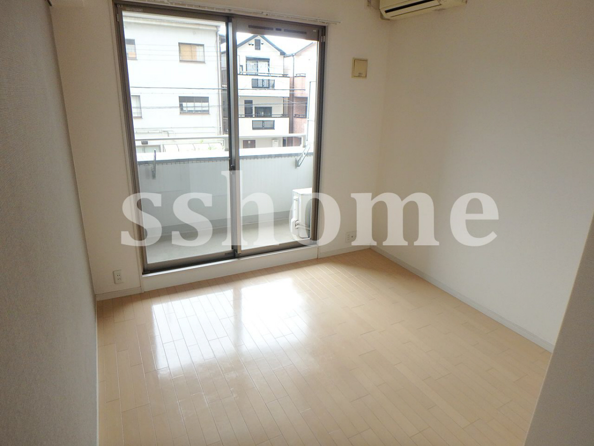 内装 フローリング☆ 写真14