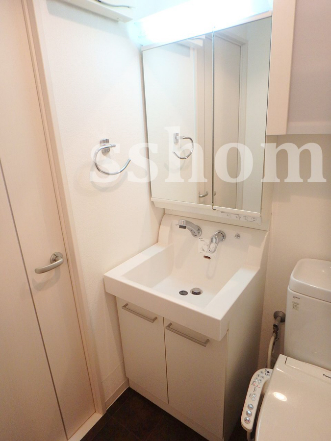 洗面所 シャンプードレッサー☆ 写真9