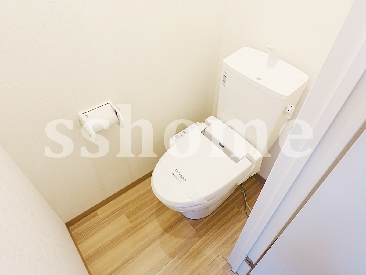 トイレ 温水洗浄便座☆ 写真8