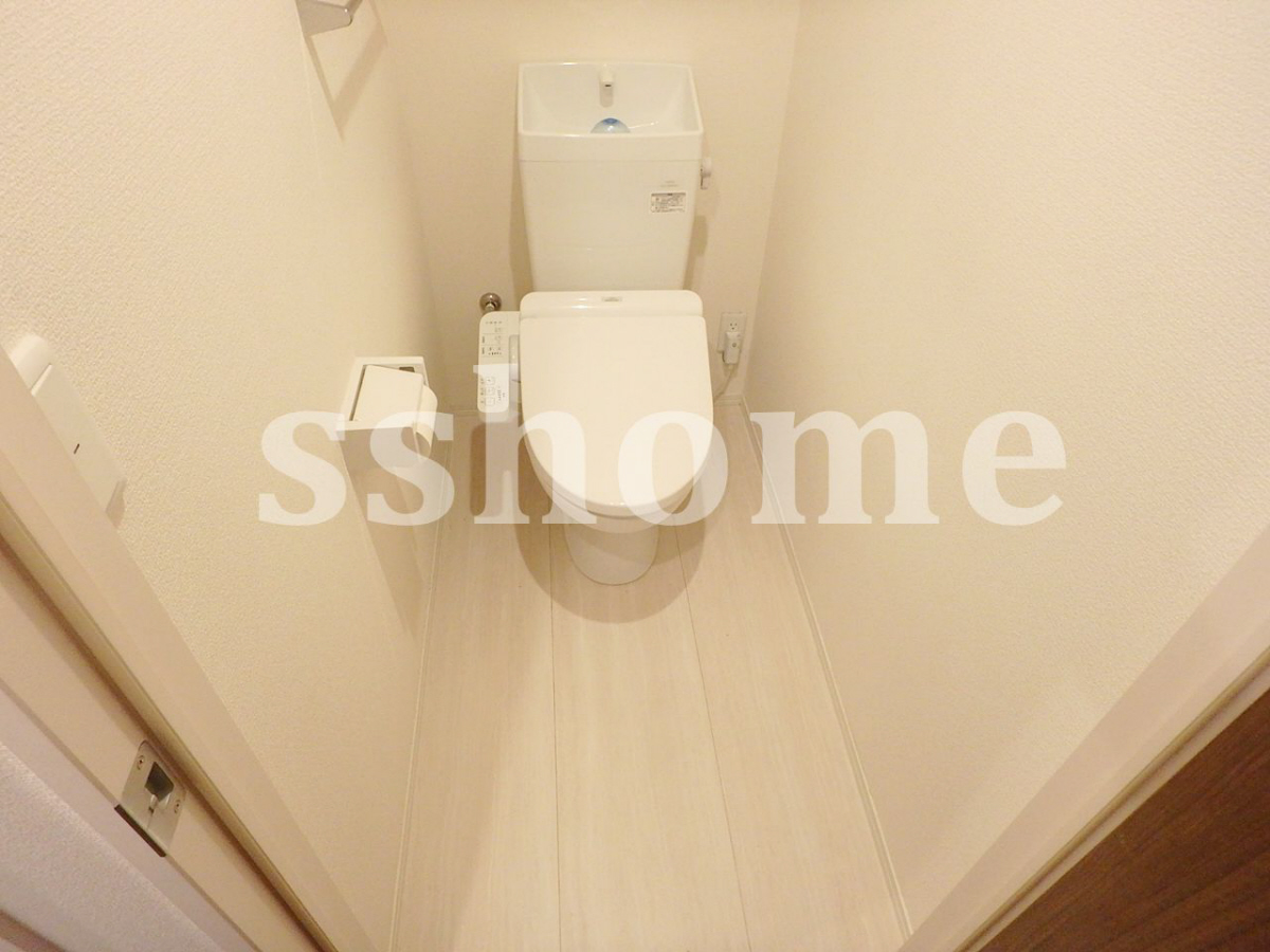 トイレ 温水洗浄便座☆ 写真8