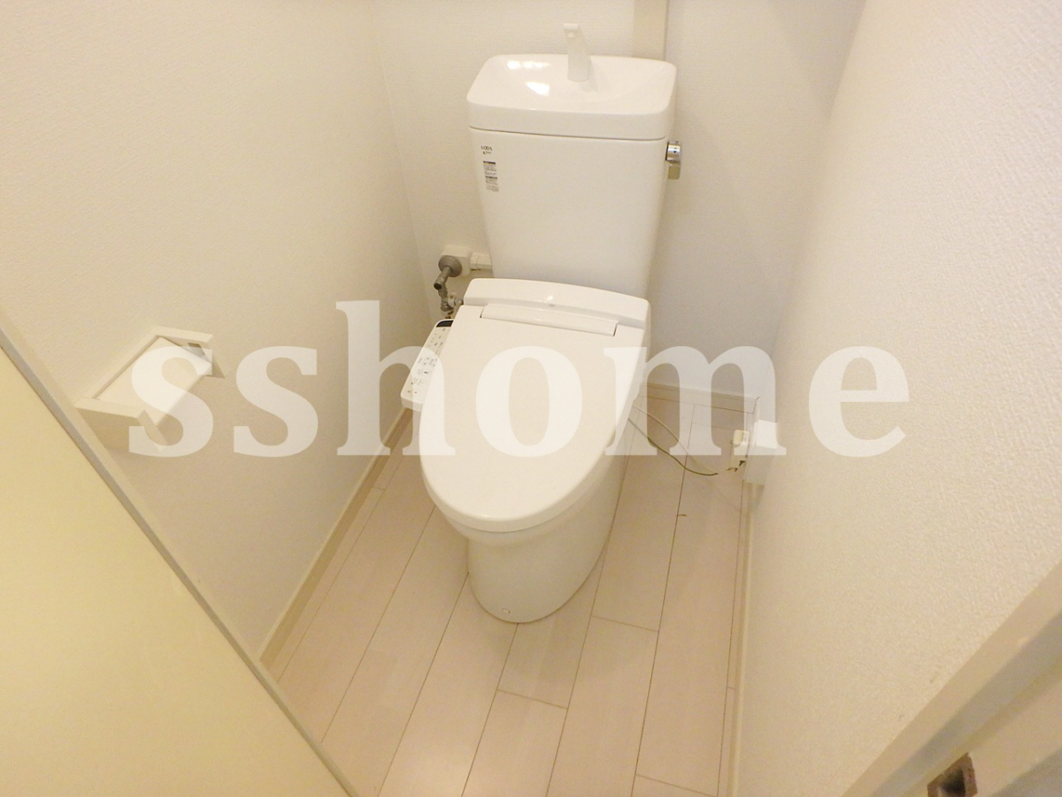 トイレ 温水洗浄便座☆ 写真8