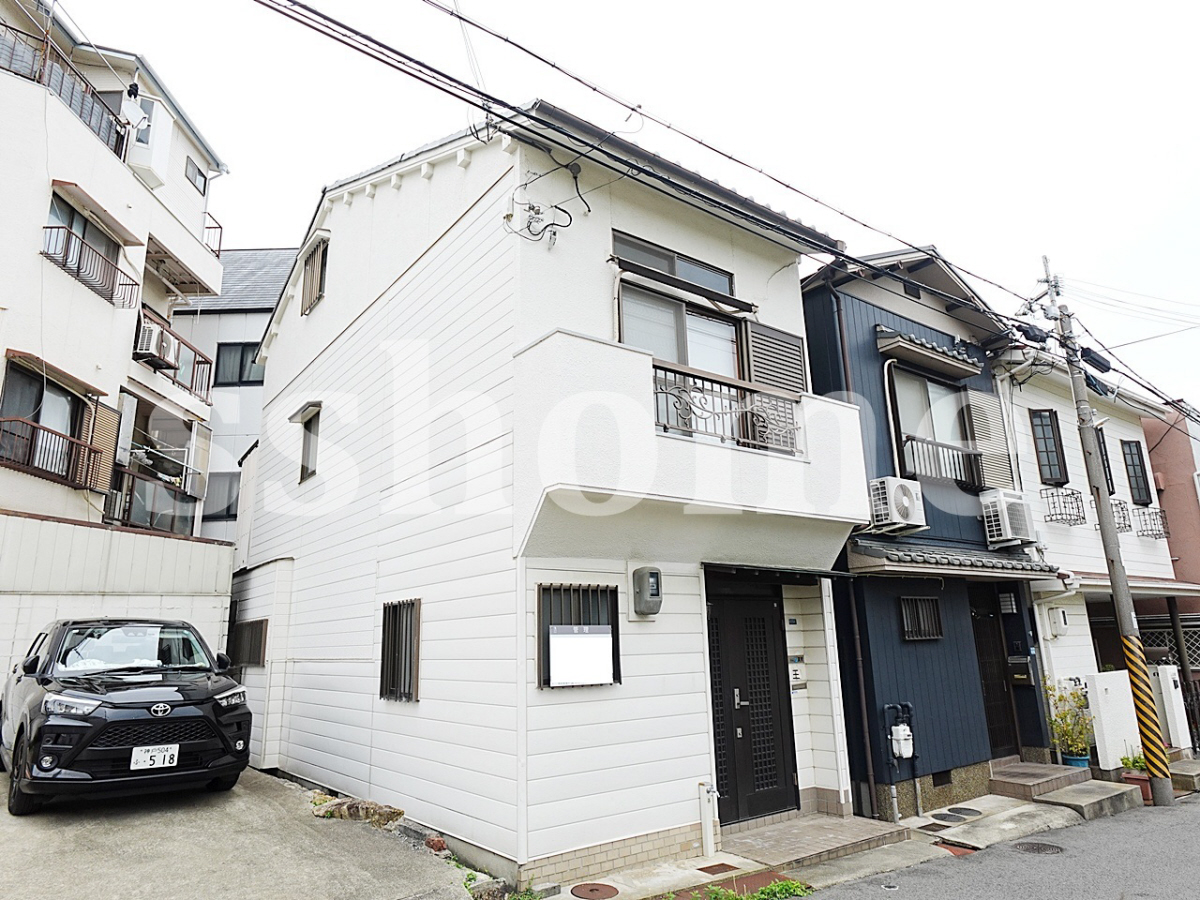 岩屋北町1丁目貸家