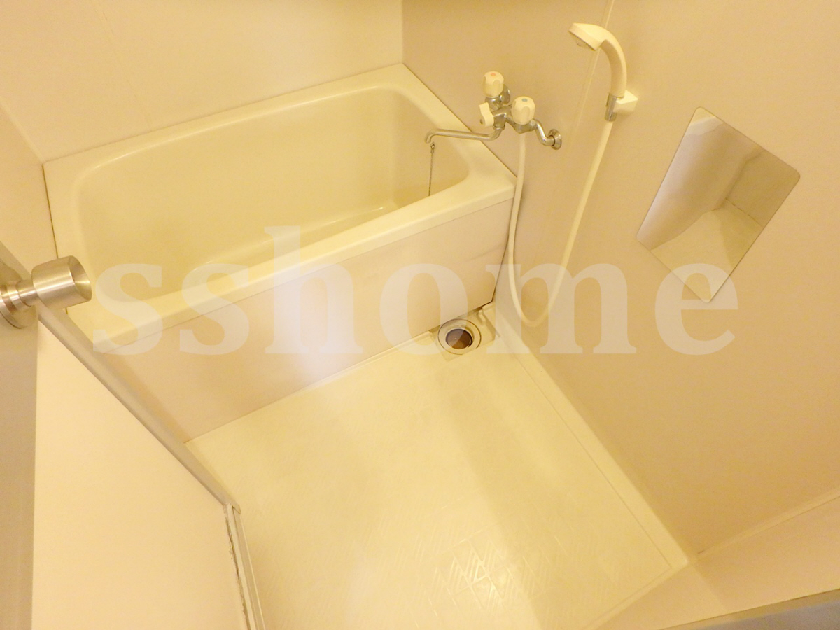 バス 清潔感のある浴室 写真4