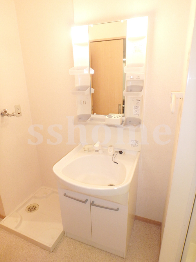 洗面所 シャンプードレッサー☆ 写真9