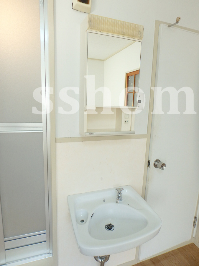 洗面所 洗面はこちらへ 写真9