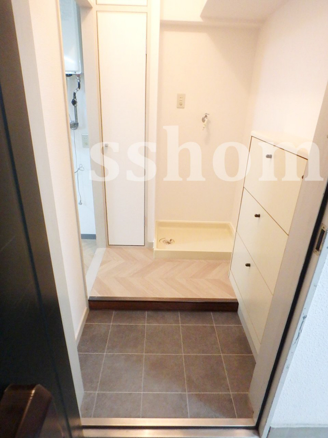 玄関 奥は見えません 写真12