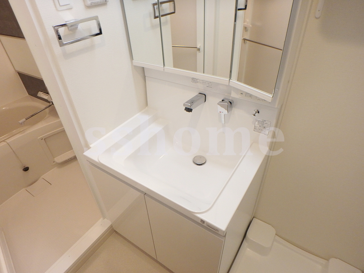 洗面所 シャンプードレッサー☆ 写真9