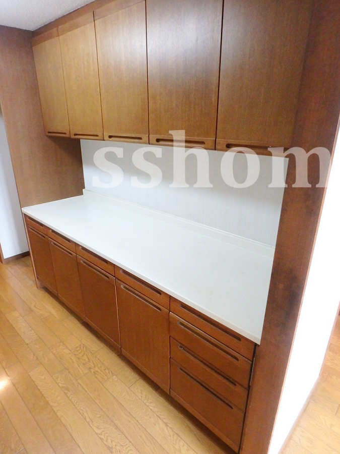 収納 キッチンの食器棚も大きい☆ 写真19