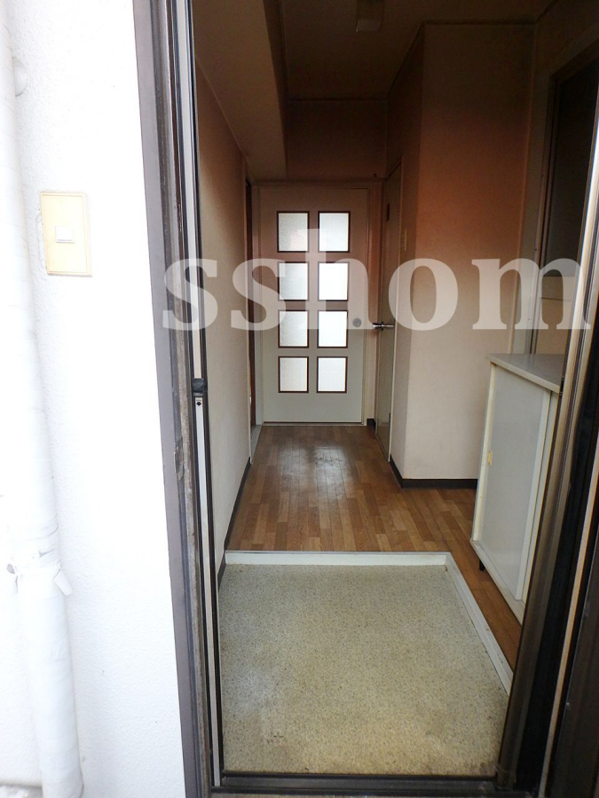 玄関 お部屋の入口☆段差が少ない 写真12