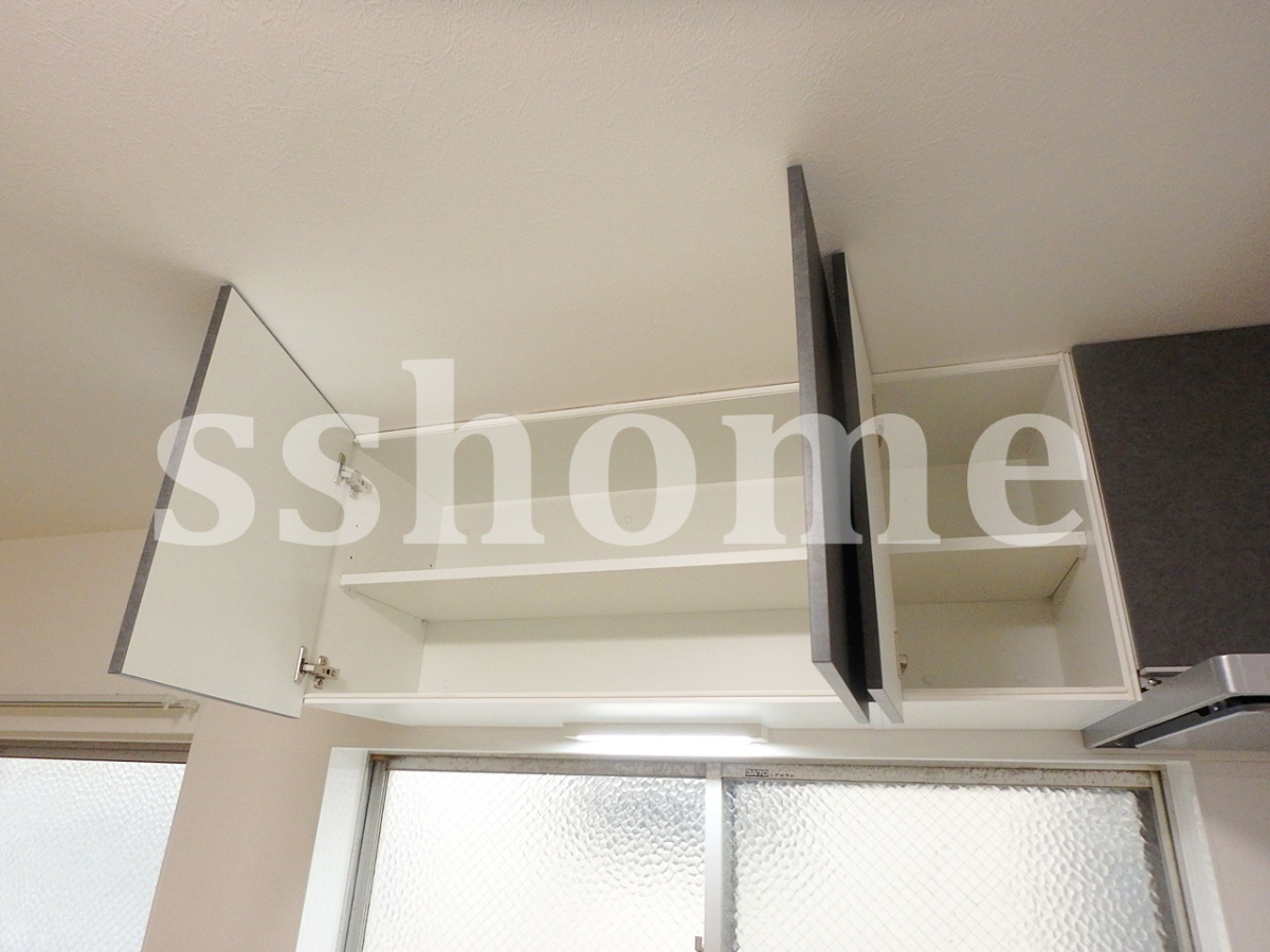 キッチン キッチン上部の吊戸棚☆ 写真18