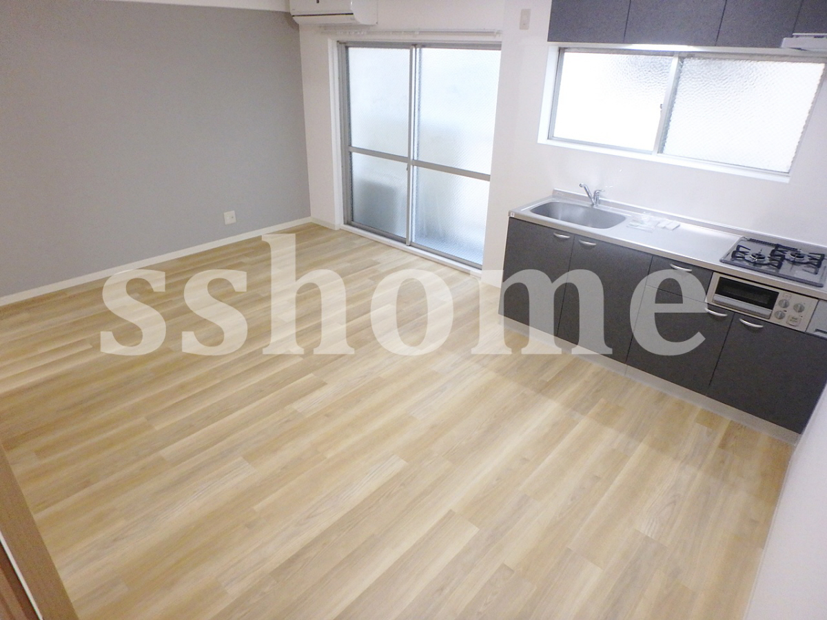 内装 フローリング☆ 写真14