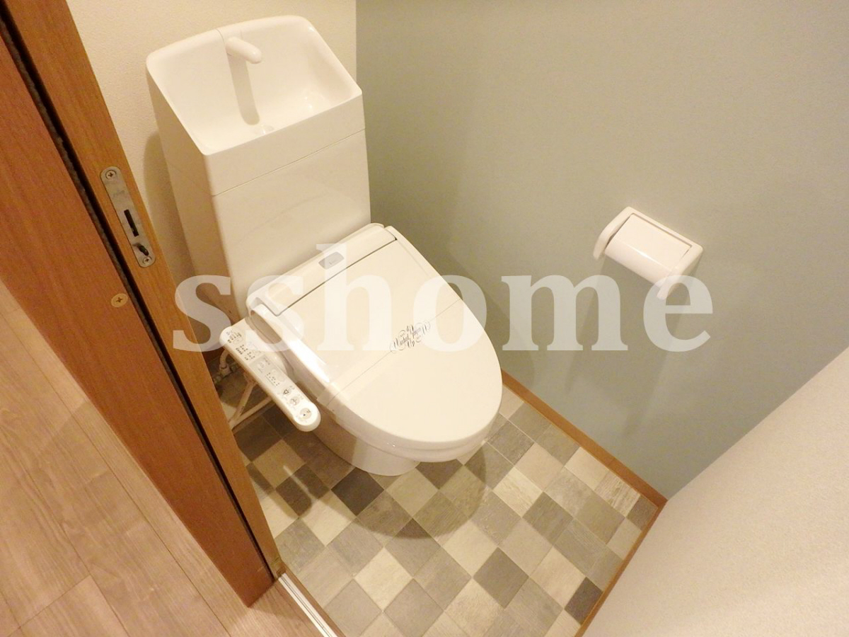 トイレ 温水洗浄便座☆ 写真8