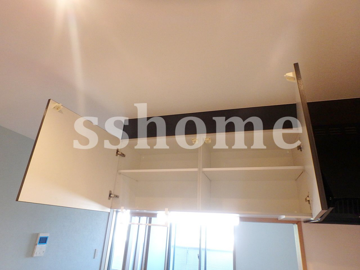 キッチン キッチン上部の吊戸棚☆ 写真17