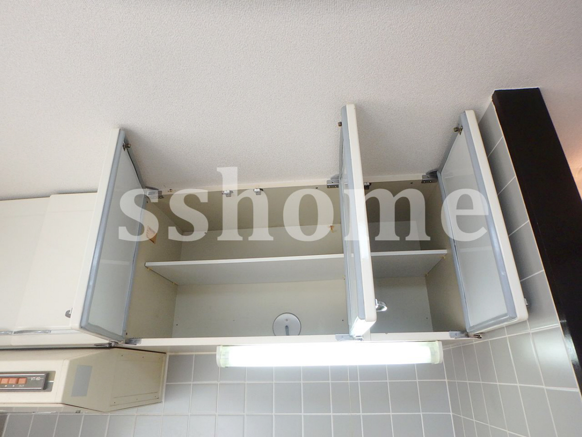 キッチン キッチン上部の吊戸棚♪ 写真17