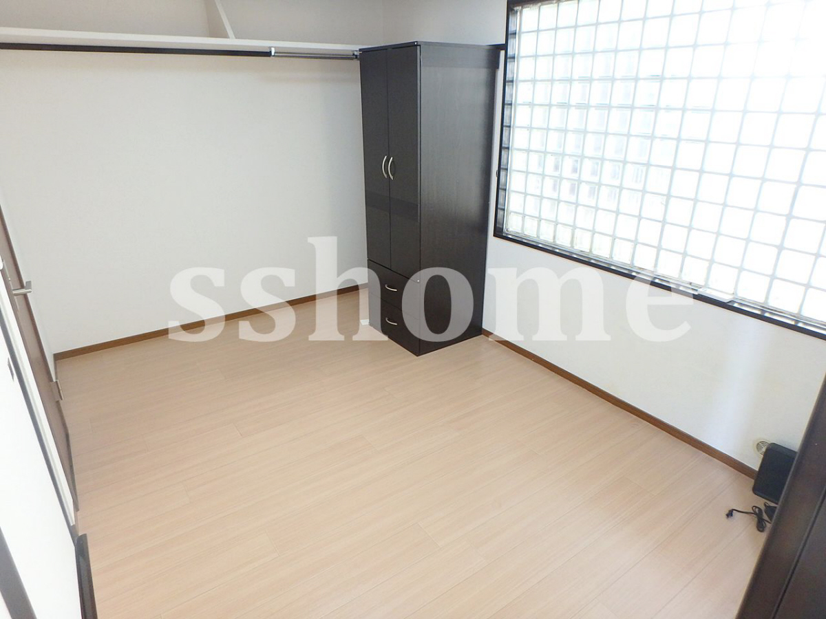 寝室 洋室バルコニー側から☆ 写真15