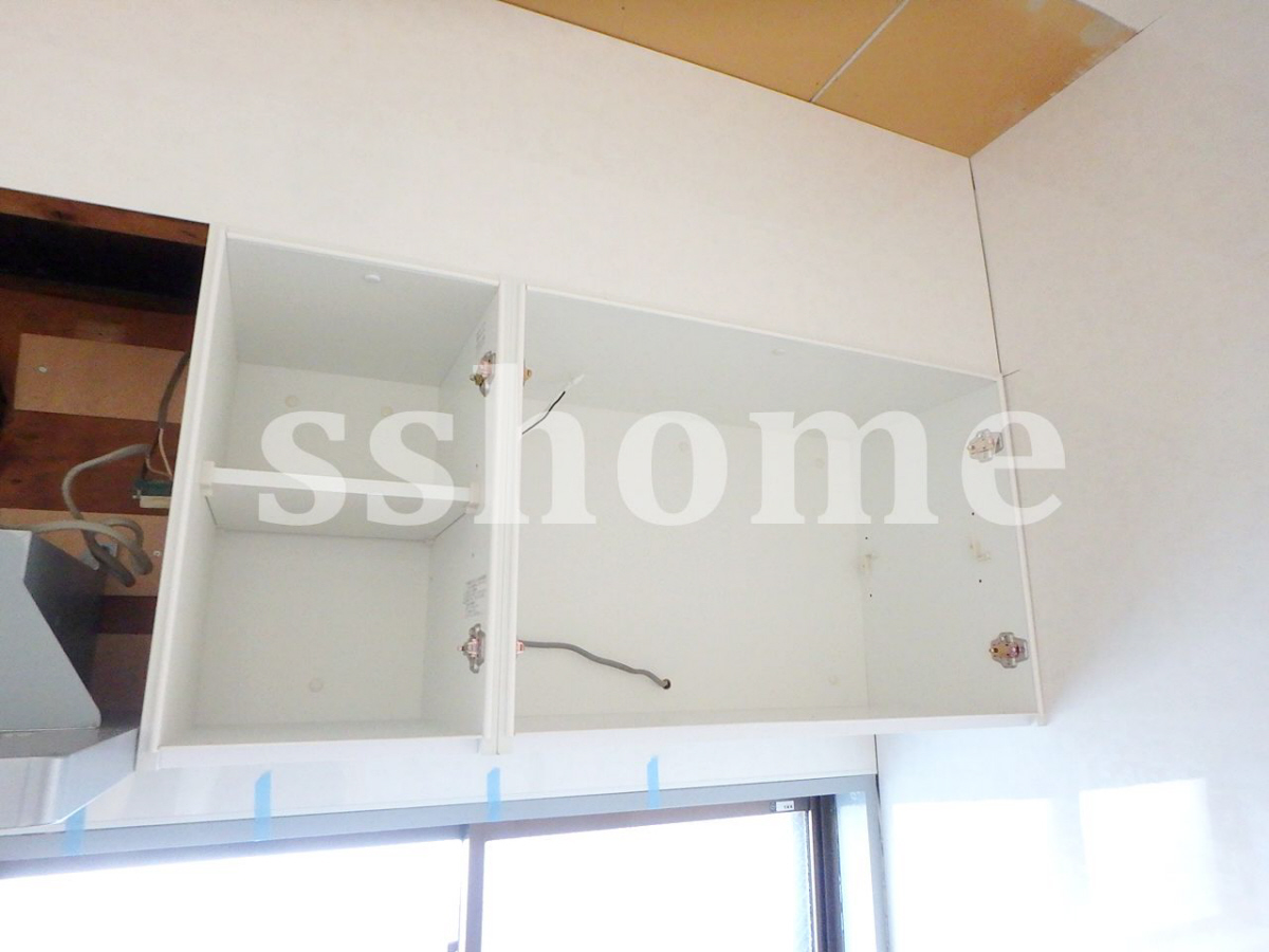 キッチン キッチン上部の吊戸棚☆ 写真17