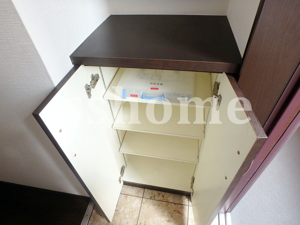 収納 玄関収納☆ 写真16