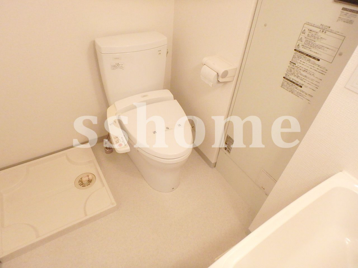 トイレ 前に洗面☆ 写真8