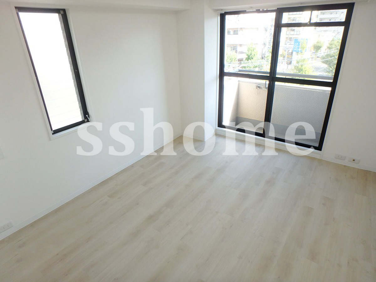 リビング 明るいお部屋です☆ 写真2