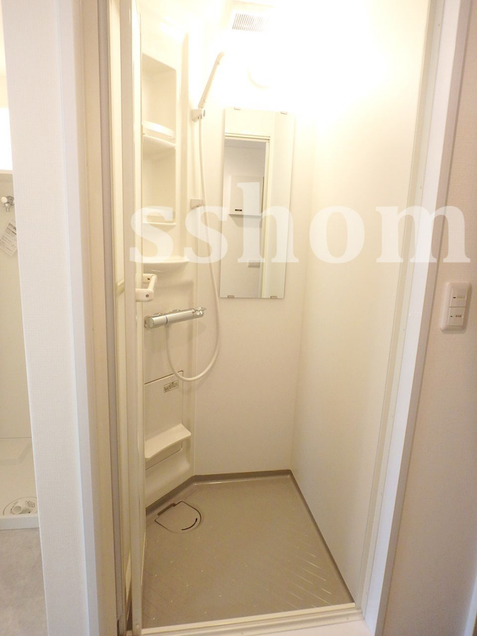 バス シャワールーム☆ 写真4