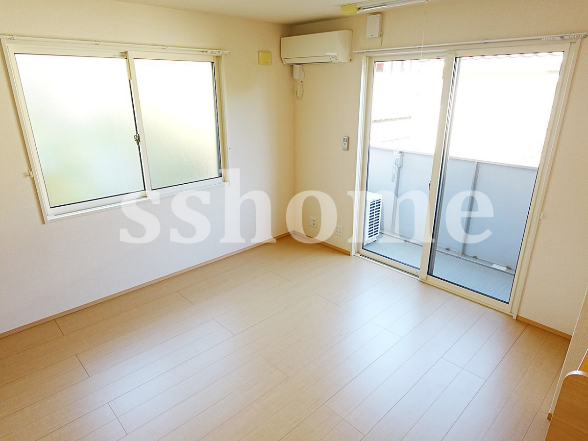 リビング 2面採光 写真2