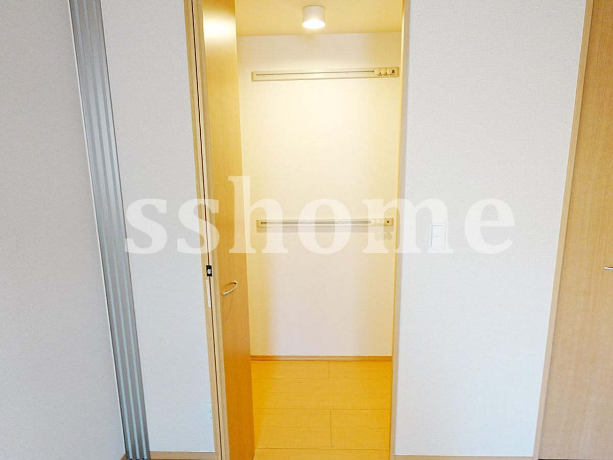 収納 ウォークインクローゼット☆ 写真5