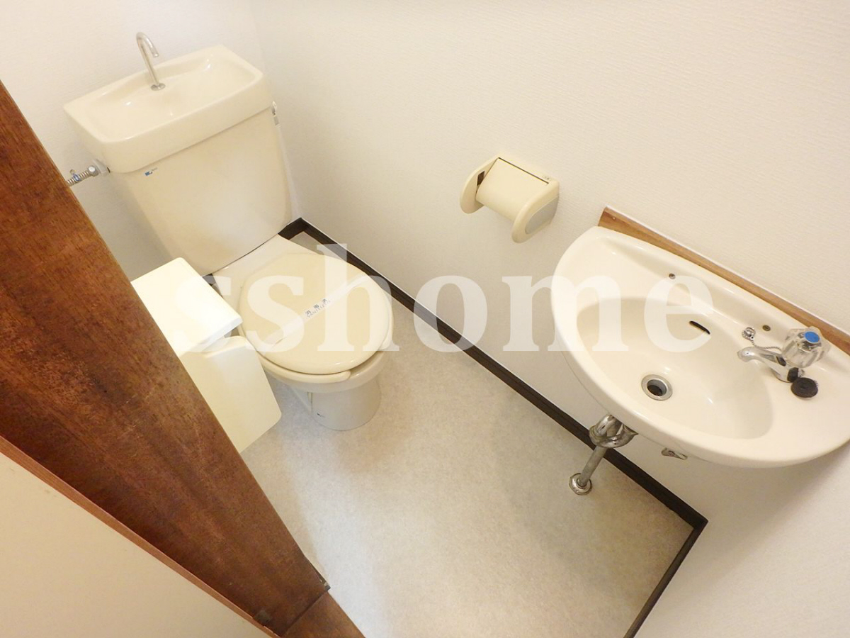 トイレ トイレ☆横に洗面 写真8