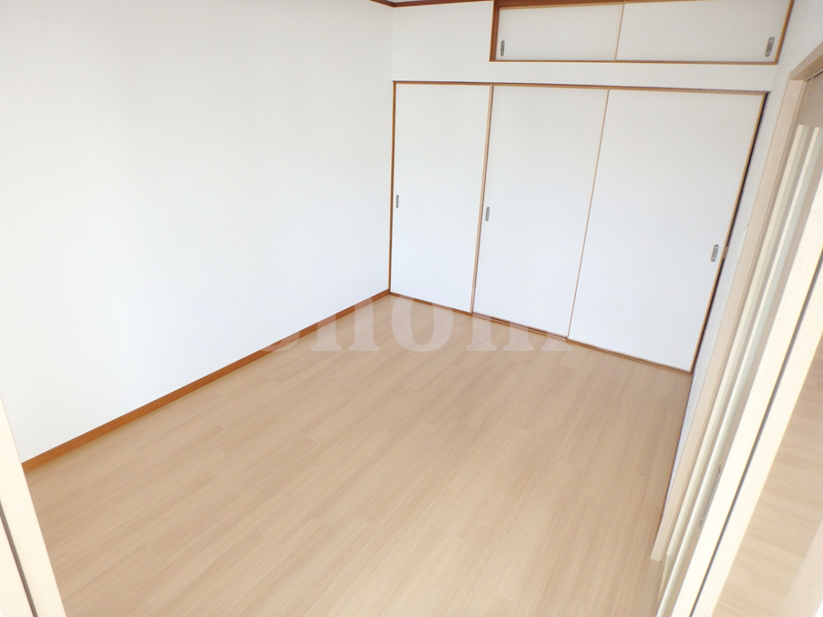 寝室 もう一つの洋室☆6帖あります 写真15