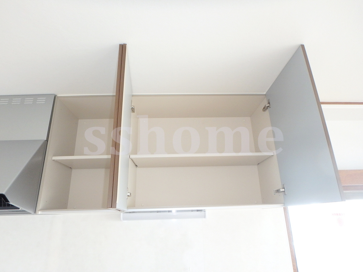 キッチン キッチン上部の吊戸棚☆ 写真17