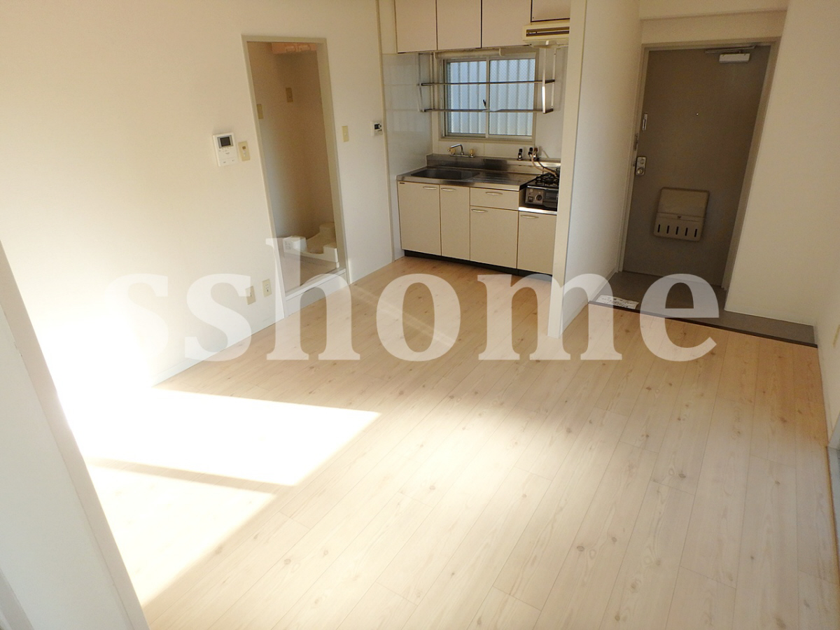 リビング オール洋室2DK☆ 写真2