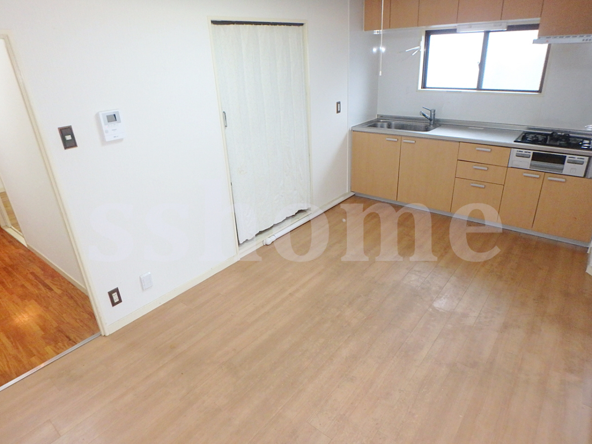 リビング 広いお部屋です♪ 写真2