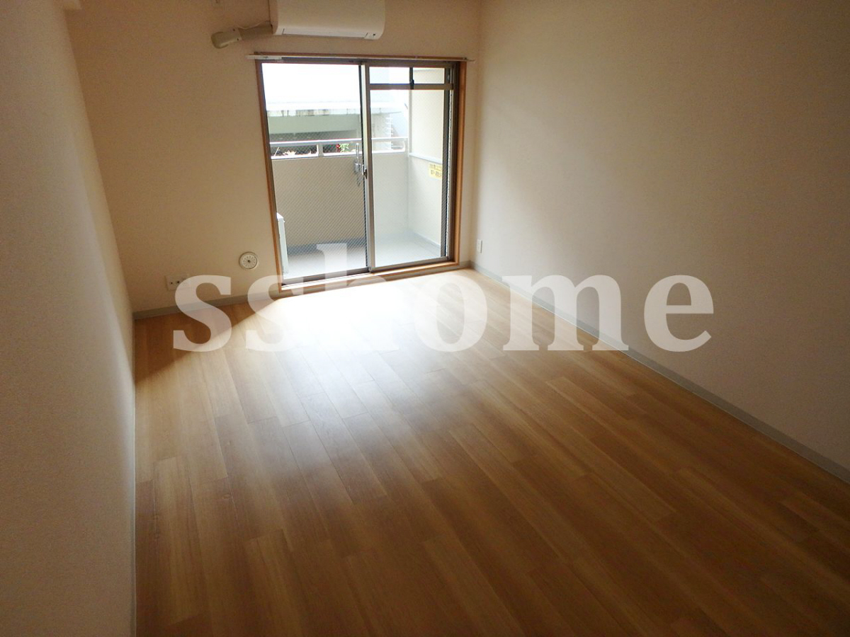 内装 フローリング♪ 写真14