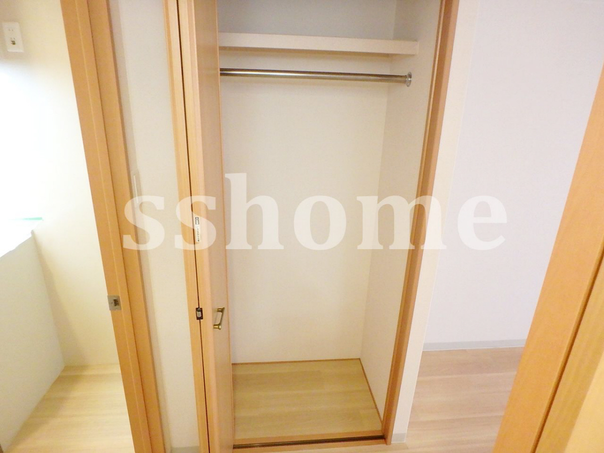 収納 クローゼット☆居室に2つ・分けれます 写真5