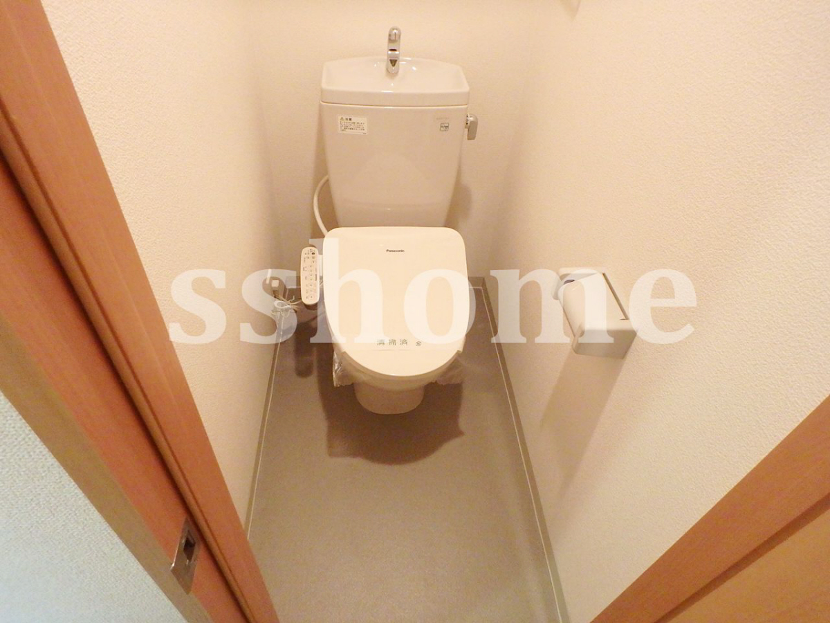 トイレ 温水洗浄便座☆ 写真8