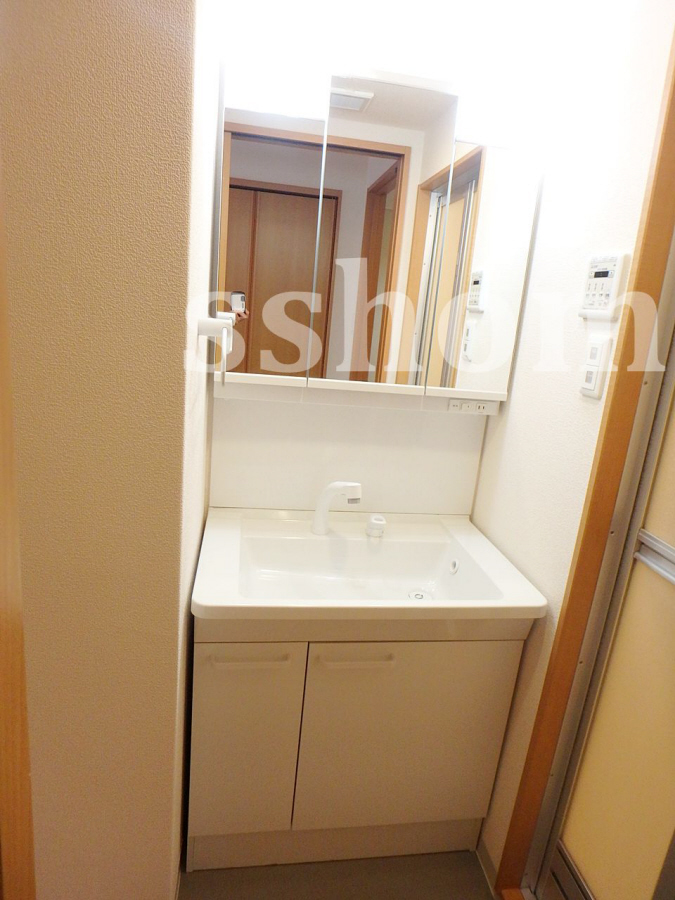 洗面所 洗髪洗面化粧台☆ 写真9