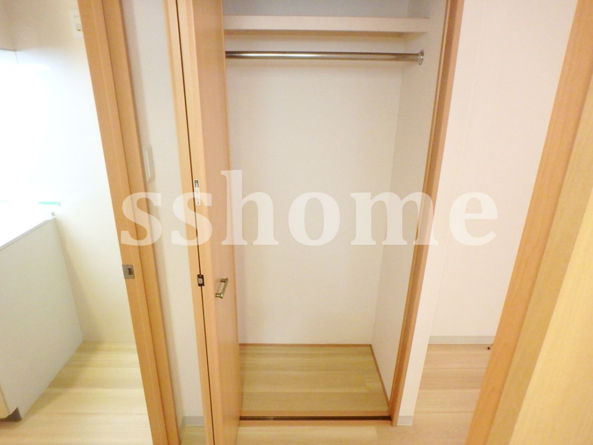 収納 クローゼット☆居室に2つ・分けれます 写真5