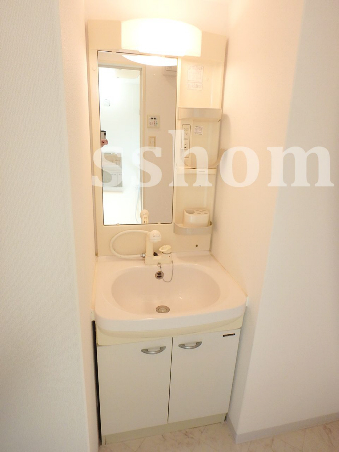 洗面所 シャンプードレッサー☆ 写真9