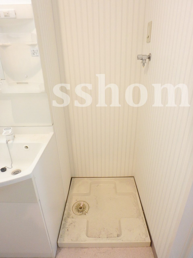 その他部屋・スペース 室内洗濯機置場☆清掃前 写真19