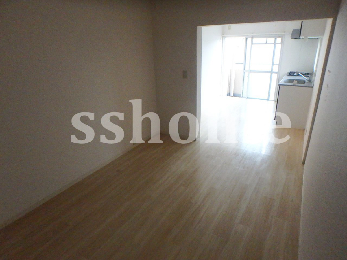 内装 フローリング☆ 写真14