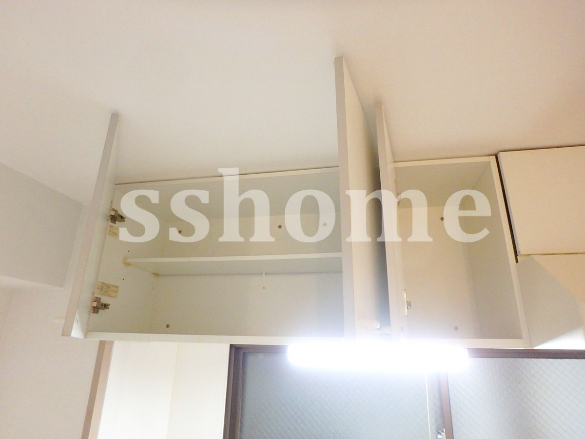 キッチン キッチン上部の吊戸棚☆ 写真17