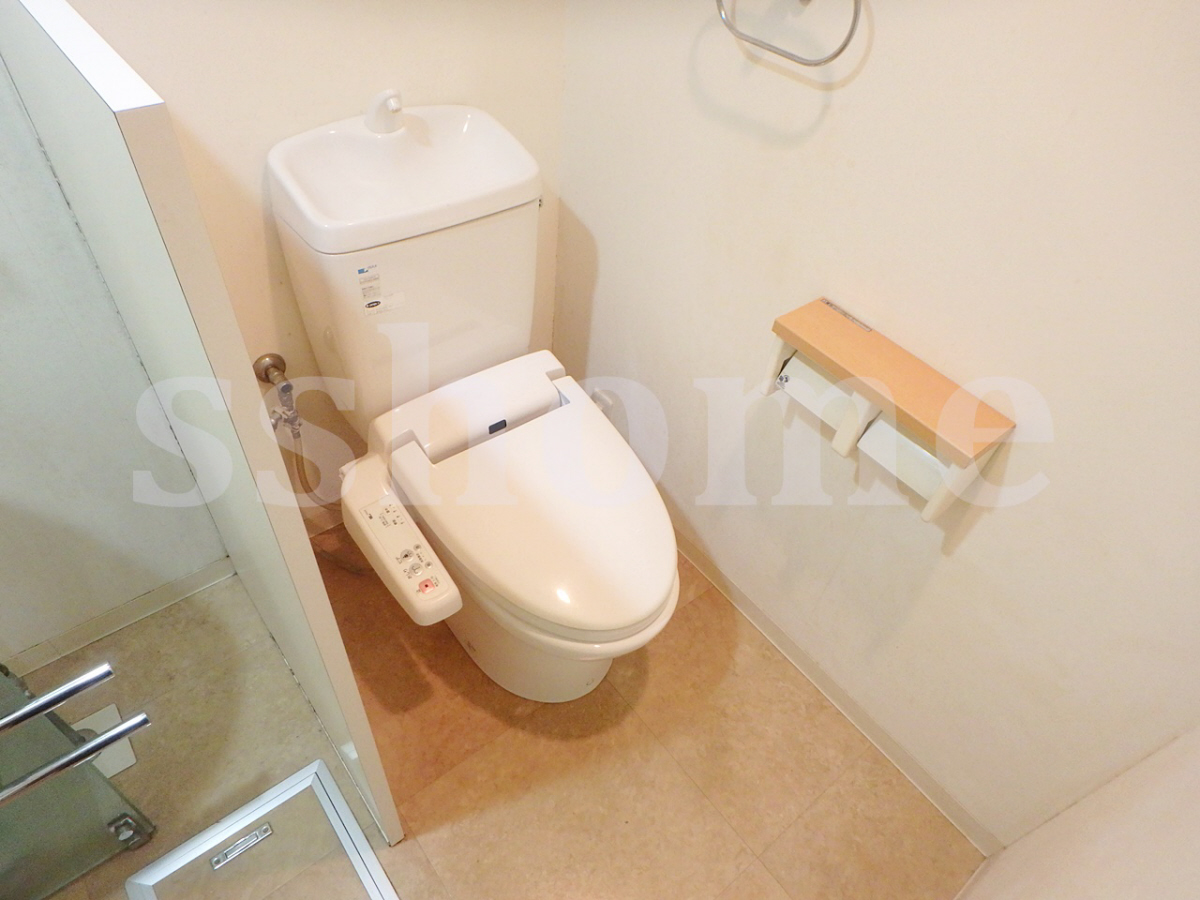 トイレ 温水洗浄便座付きトイレ☆ 写真8