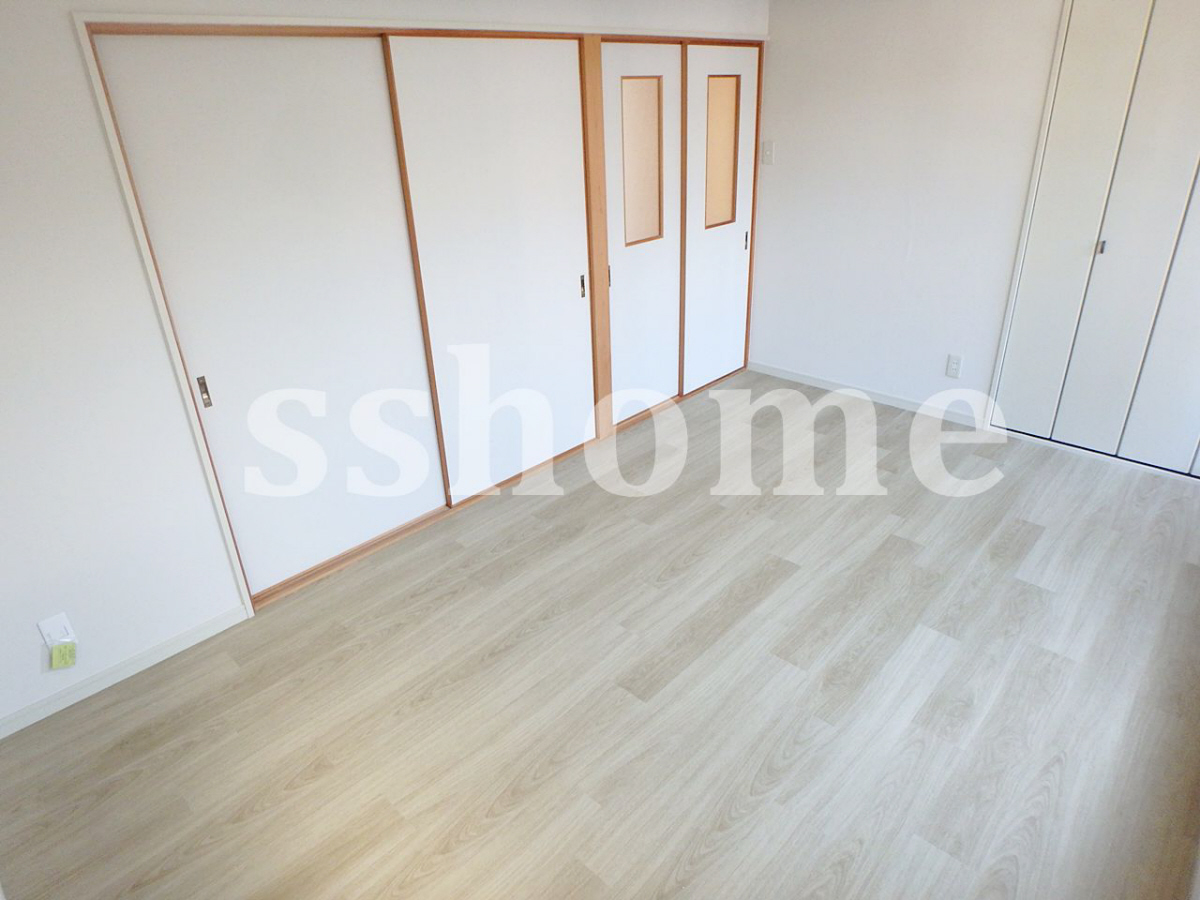 寝室 洋室8帖☆ 写真15