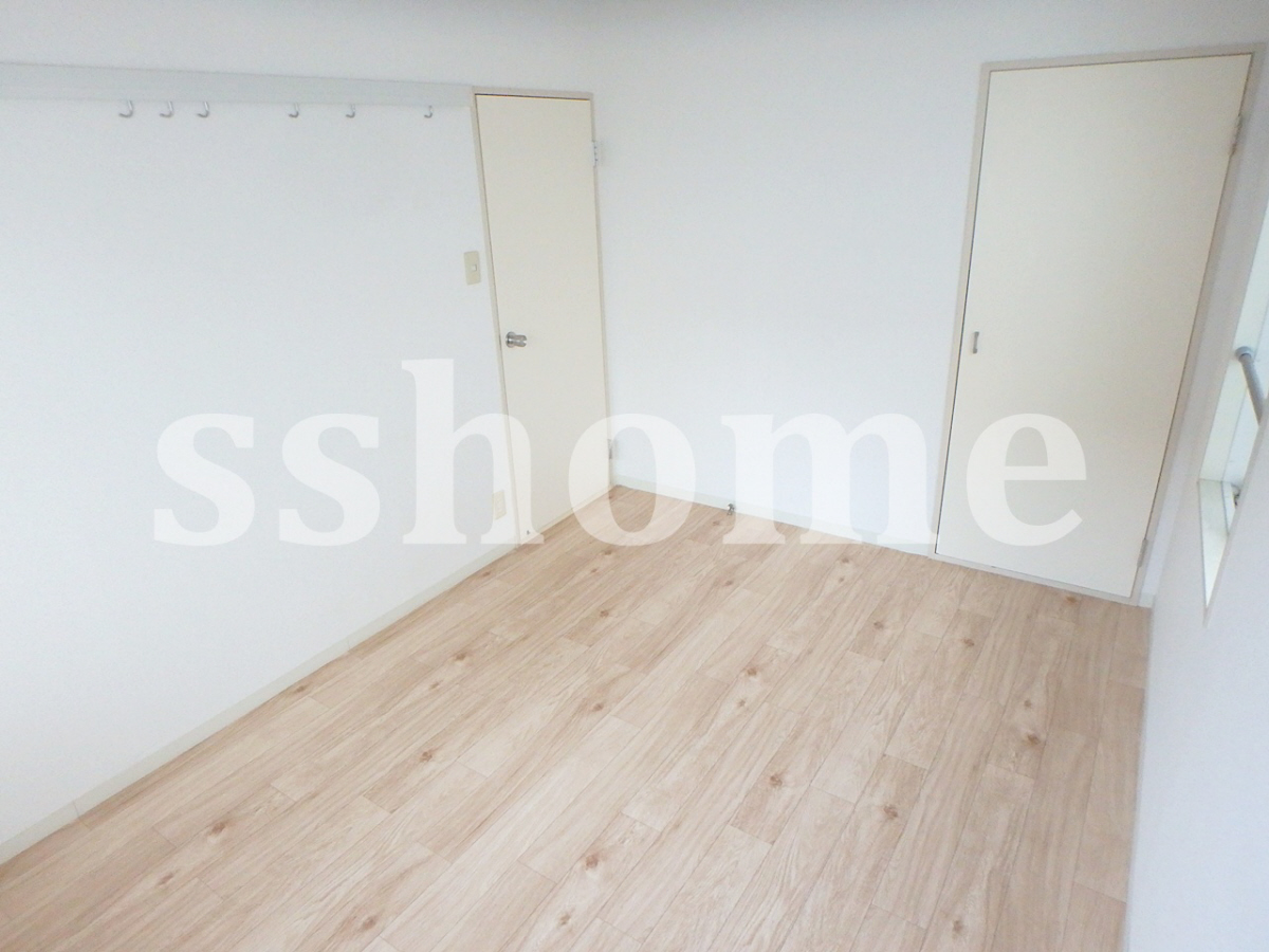 寝室 洋室6帖 写真15