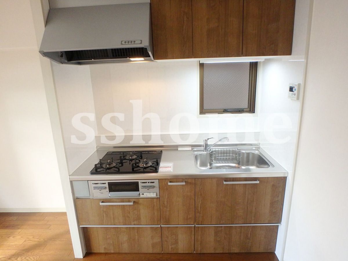 キッチン 3口コンロのシステムキッチン☆ 写真3